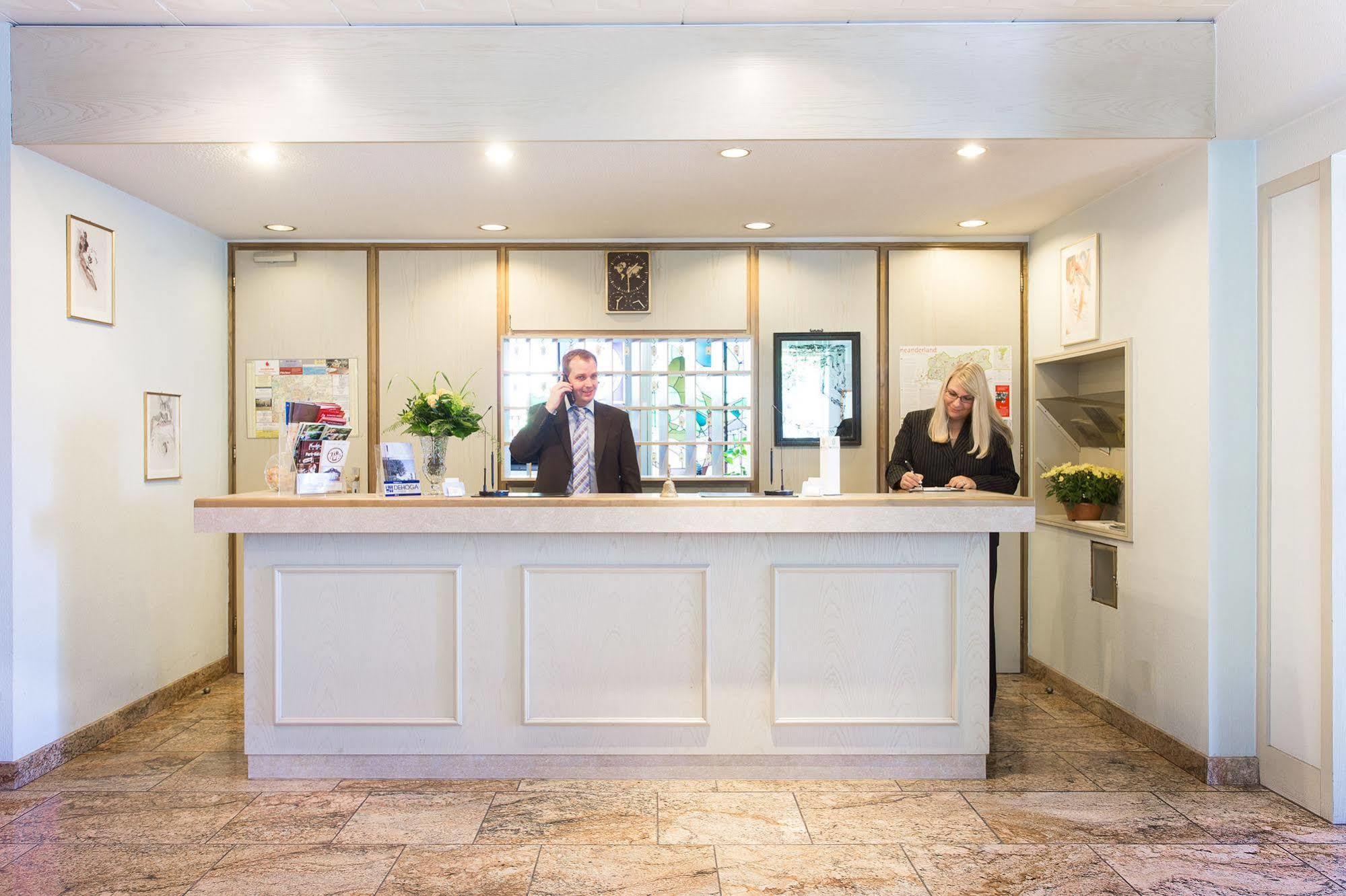 Hotel Luisenhof Mettmann Eksteriør billede
